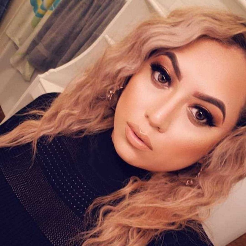 Meet your Posher, Karina